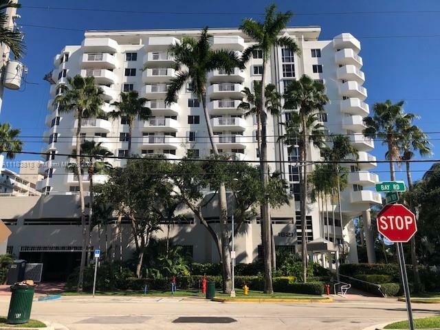 Property Photo: 1621 Bay Rd 508 FL 33139