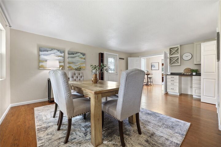 Property Photo: 333 Parkwood Lane WA 98284