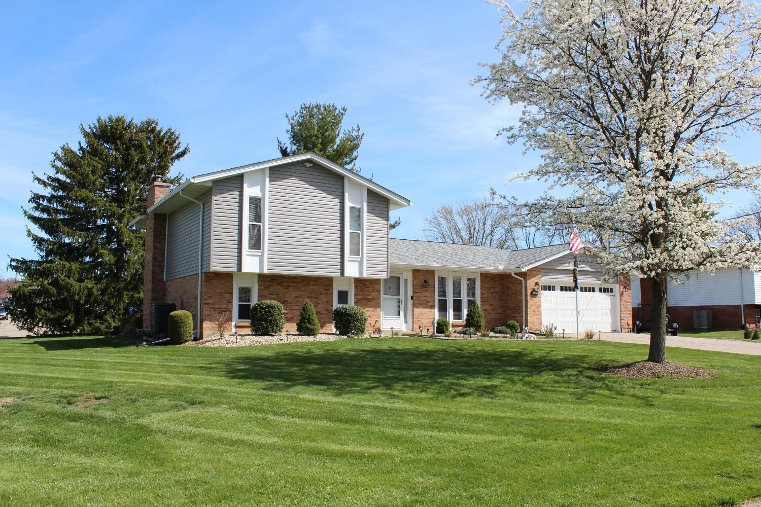 Property Photo:  3745 Niemoeller Dr  OH 45011