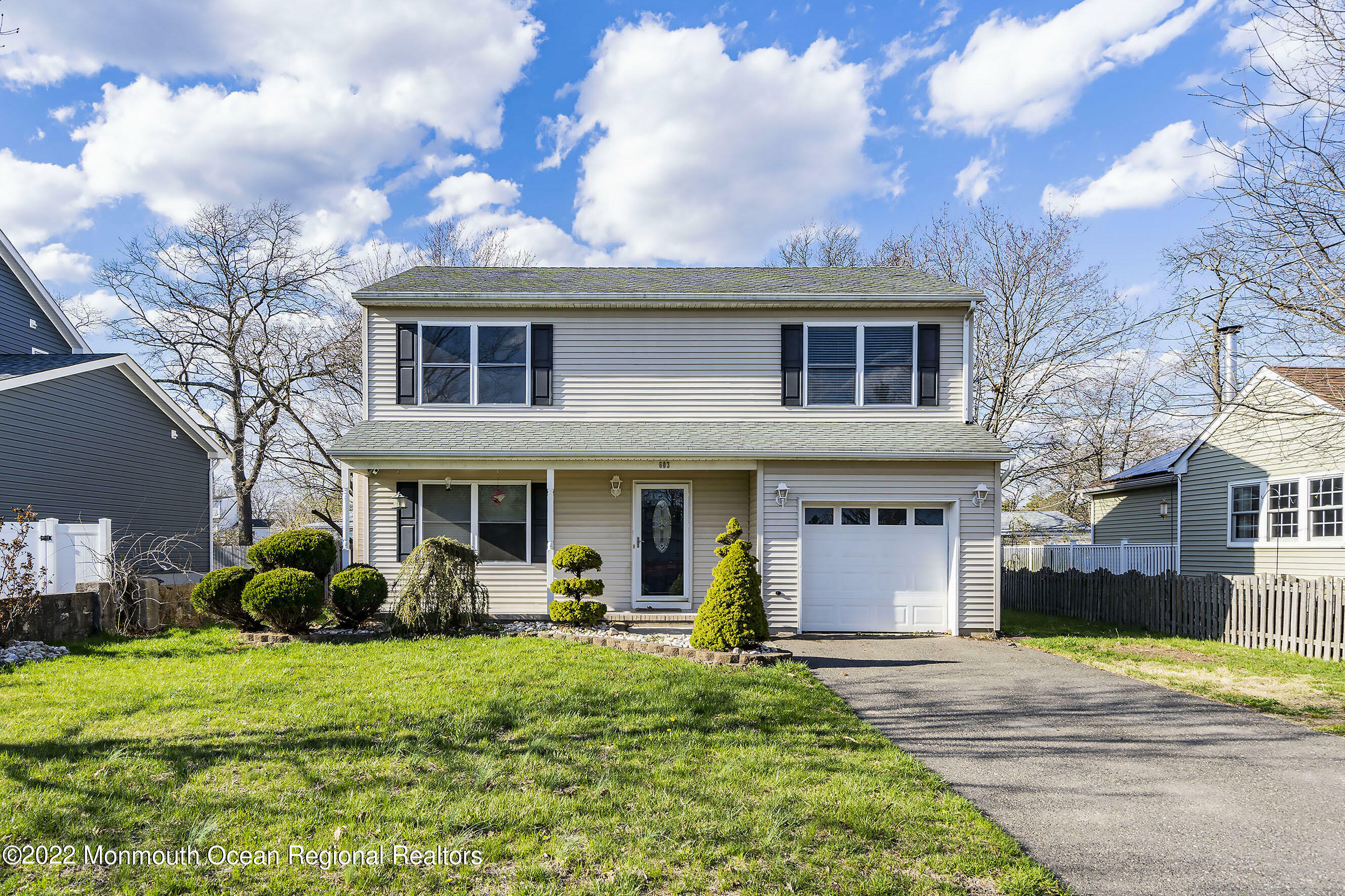 Property Photo:  603 Poplar Street  NJ 08733 