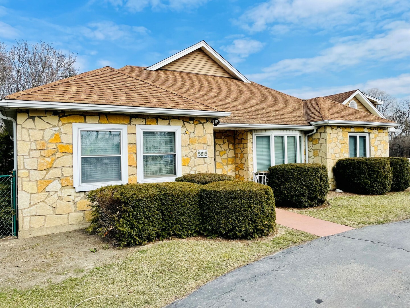 Property Photo: 5815 Gilbert Road IL 60525