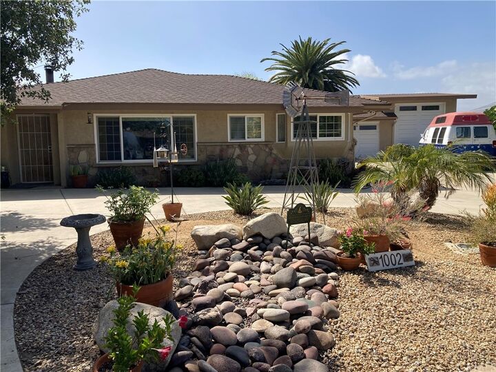 Property Photo:  1002 La Solana Drive  CA 92028 