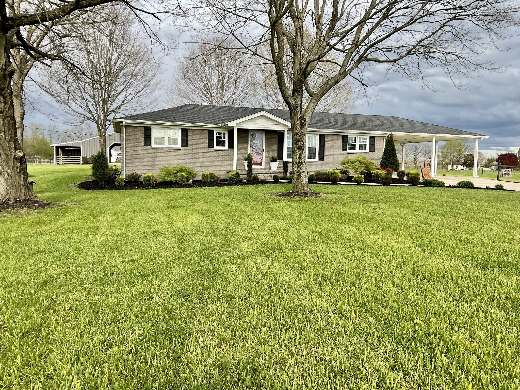 Property Photo:  1631 Chisholm Rd  TN 38452 