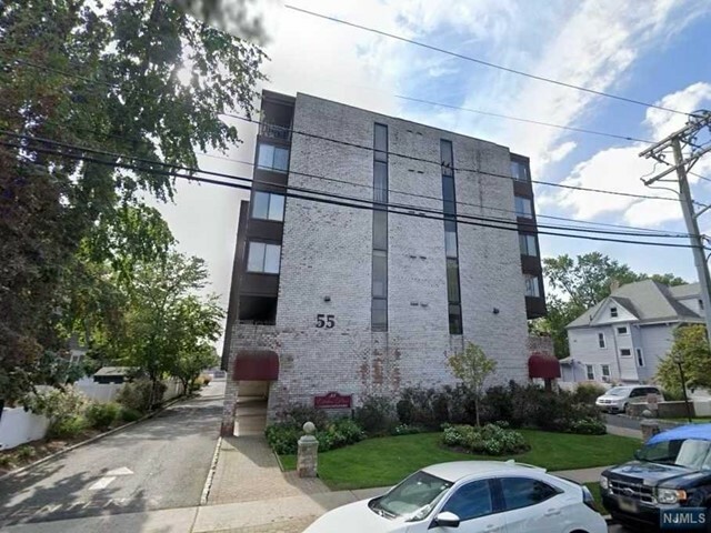 55 Clinton Place 506  Hackensack NJ 07601 photo