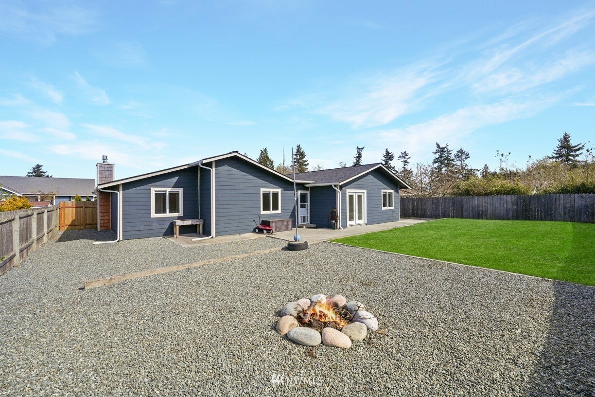 Property Photo: 3701 W 5th Street WA 98221