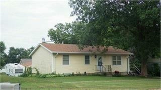 Property Photo:  104 Normal  Street  IA 51579 