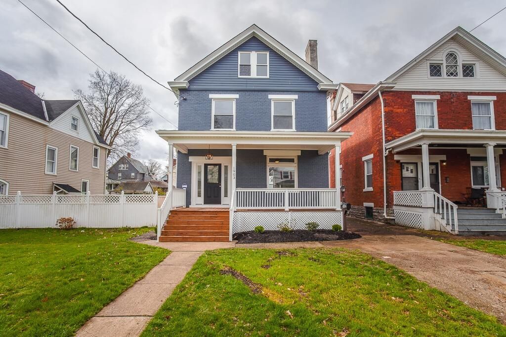 Property Photo: 1903 Hopkins Ave OH 45212