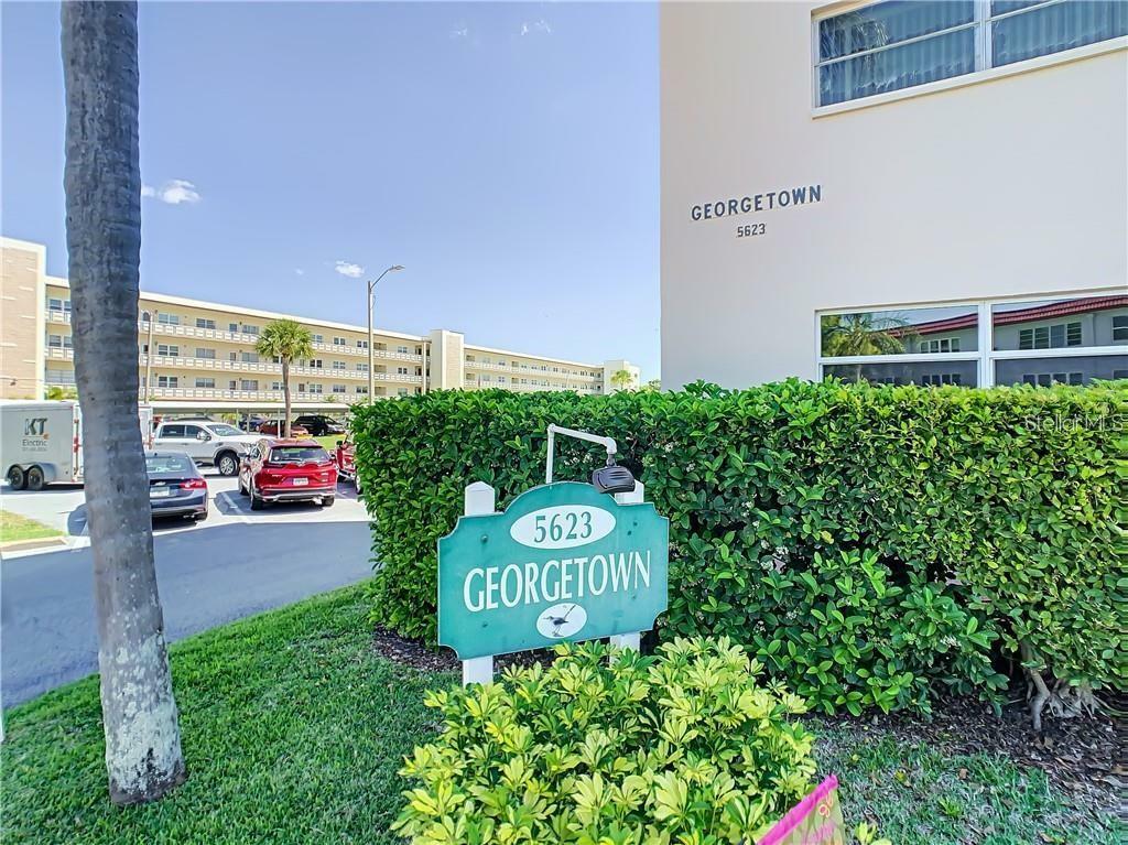 Property Photo: 5623 80th St N 116 FL 33709
