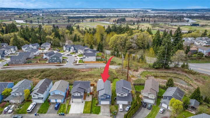 Property Photo:  216 81st Drive SE  WA 98258 