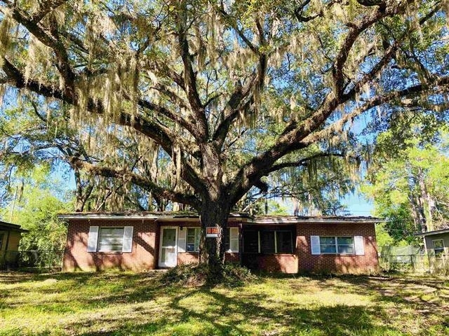 Property Photo:  207 Cypress Road  FL 32348 