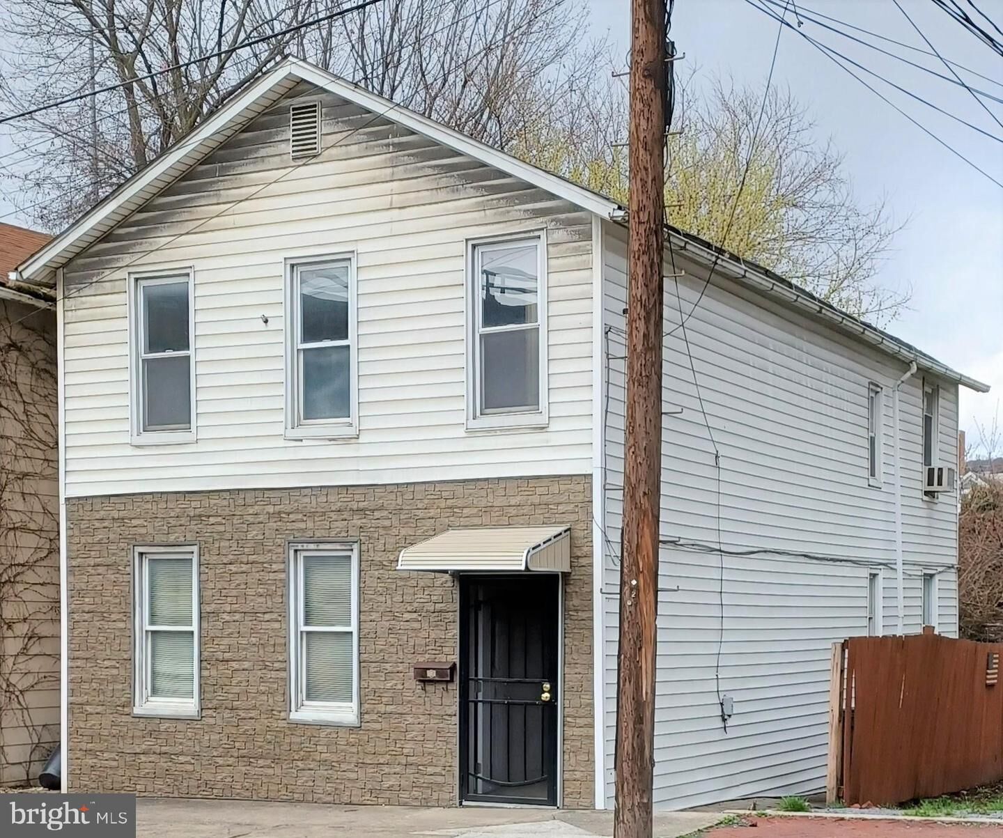 Property Photo:  108 S Johnson Street  MD 21502 