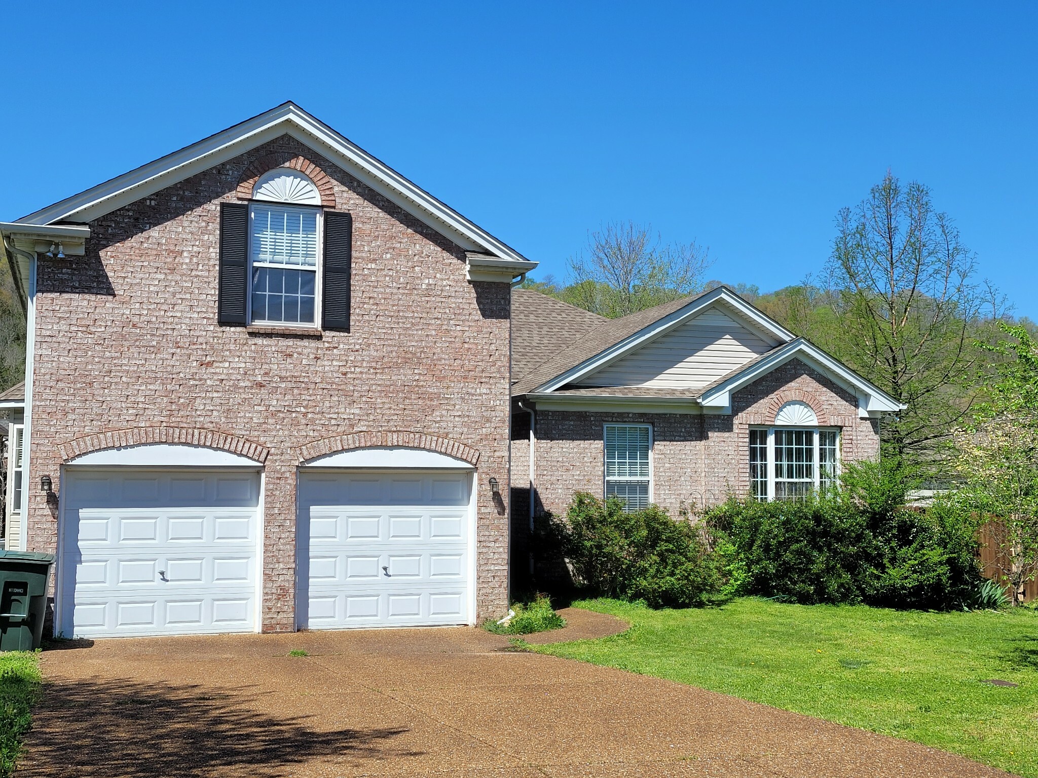 Property Photo:  1000 Wellmoor Ct.  TN 37209 