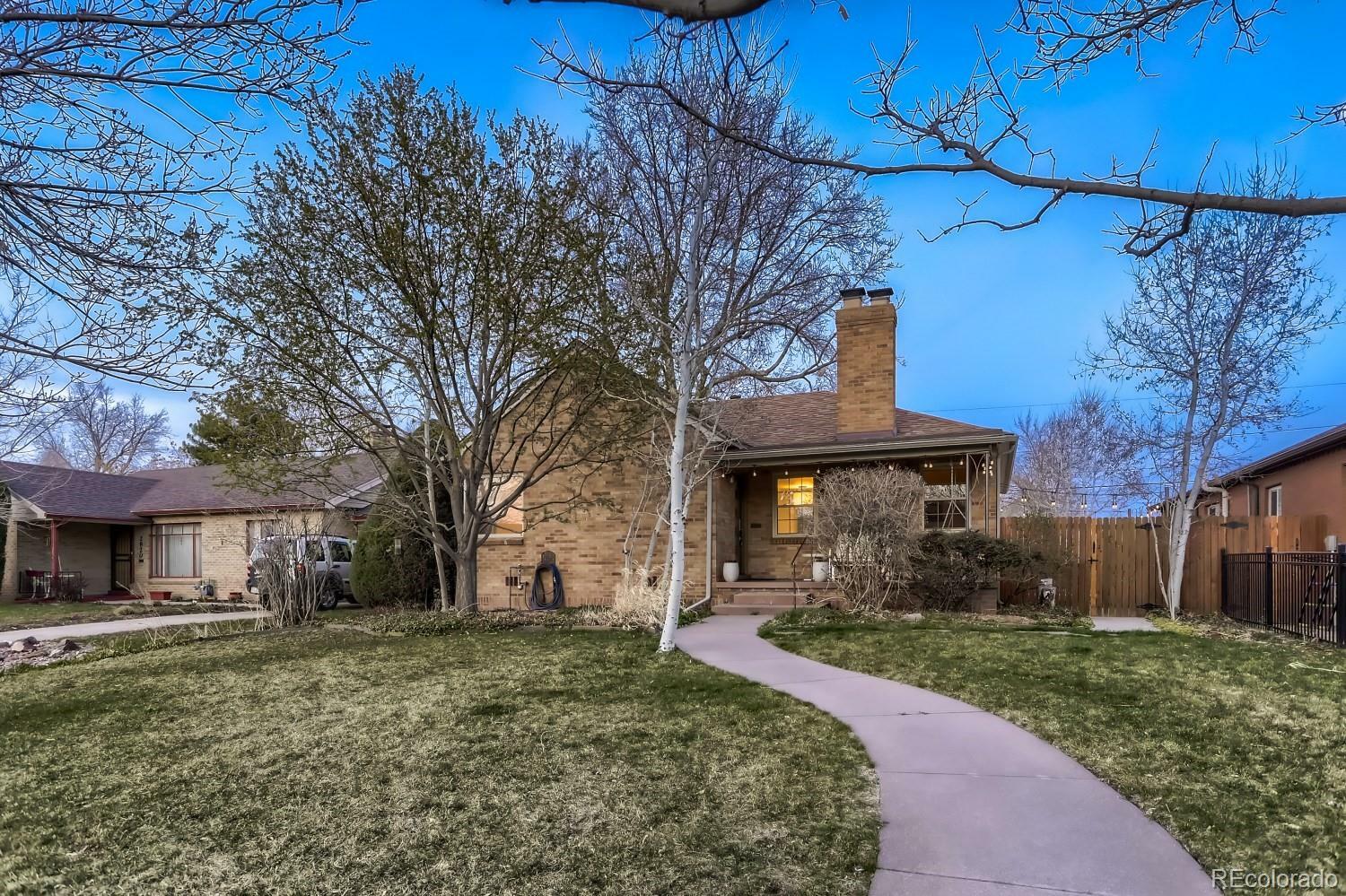 Property Photo: 2810 Eudora Street CO 80207