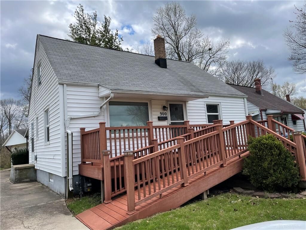 Property Photo: 900 Cosler Drive OH 45403
