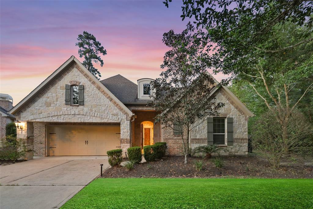 Property Photo: 2 Chase Mills Place TX 77375