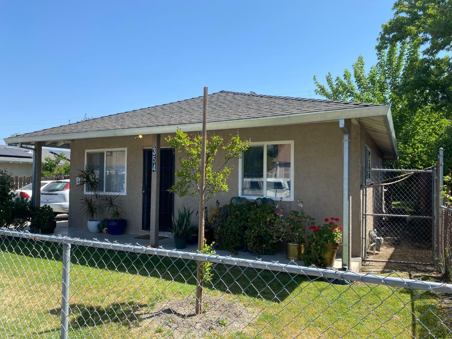 Property Photo:  354 W 7th Street  CA 95206 