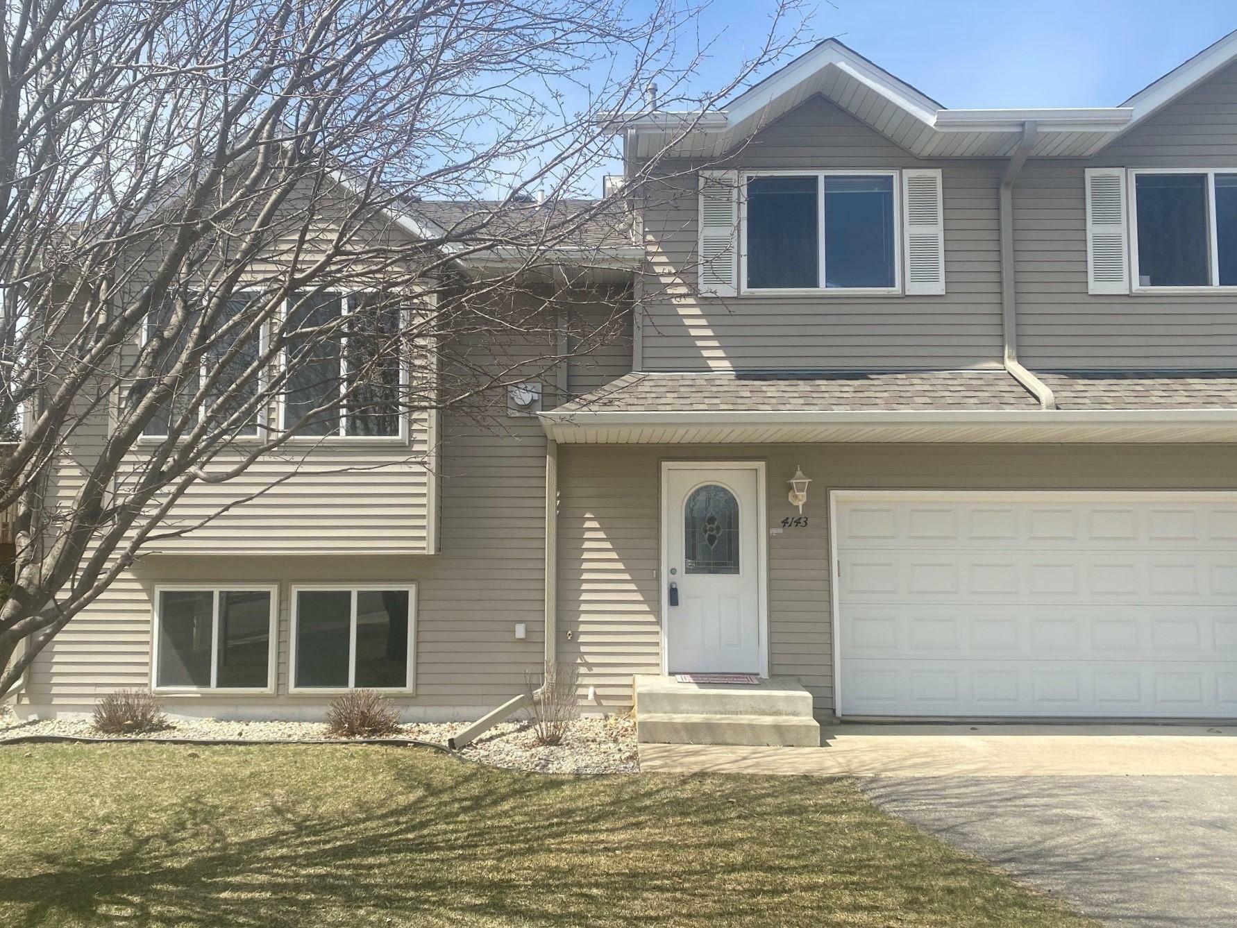 Property Photo: 4143 Mallard Place SE MN 55904