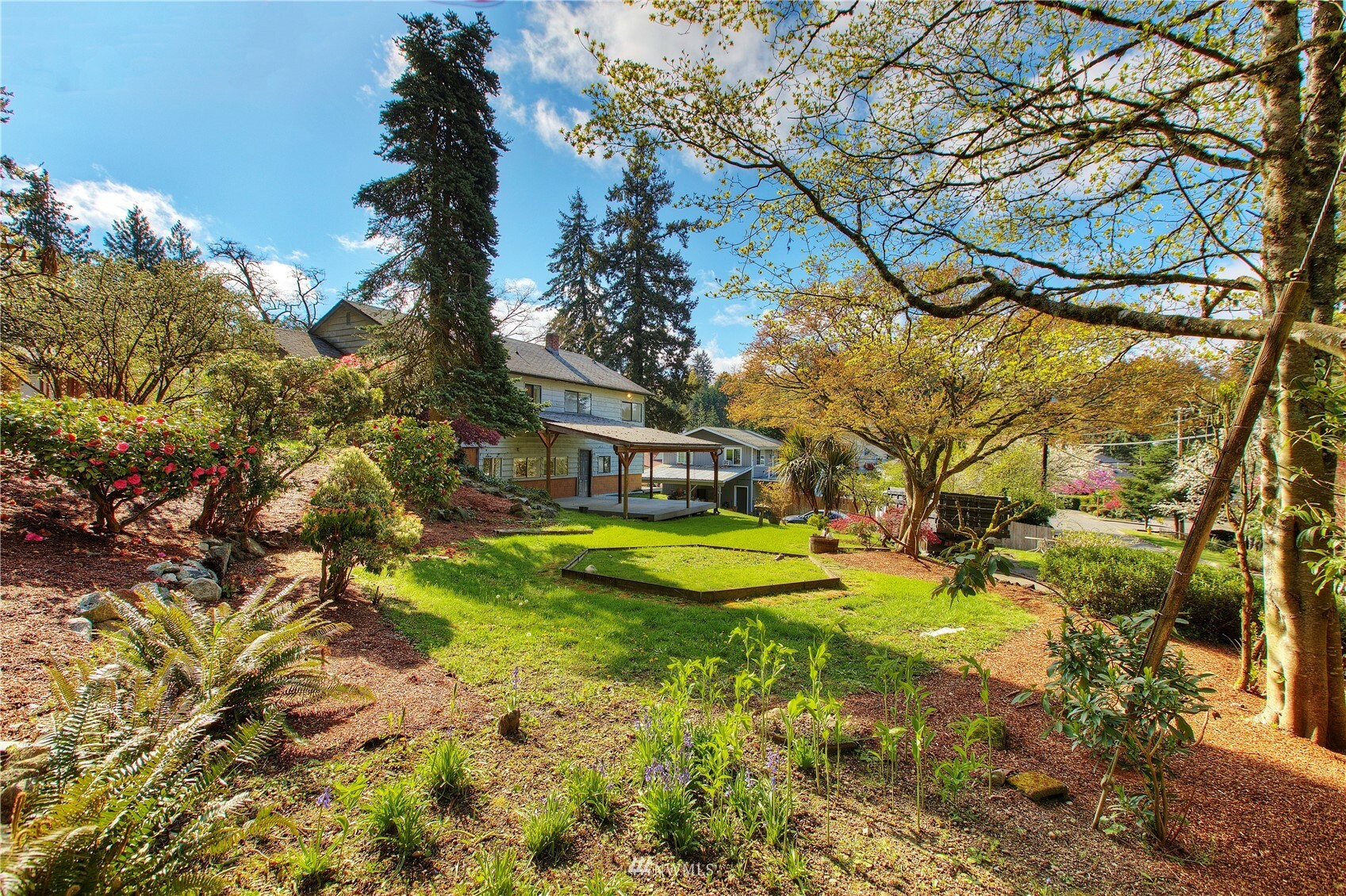 Property Photo:  3927 Valley Drive  WA 98312 