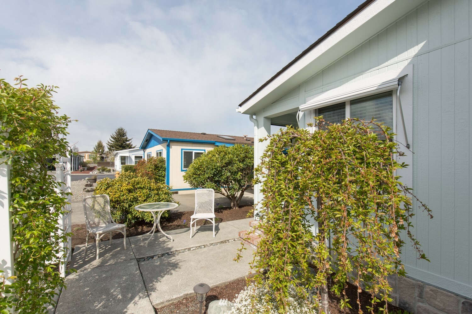 Property Photo: 325 N Fifth Avenue 29 WA 98382
