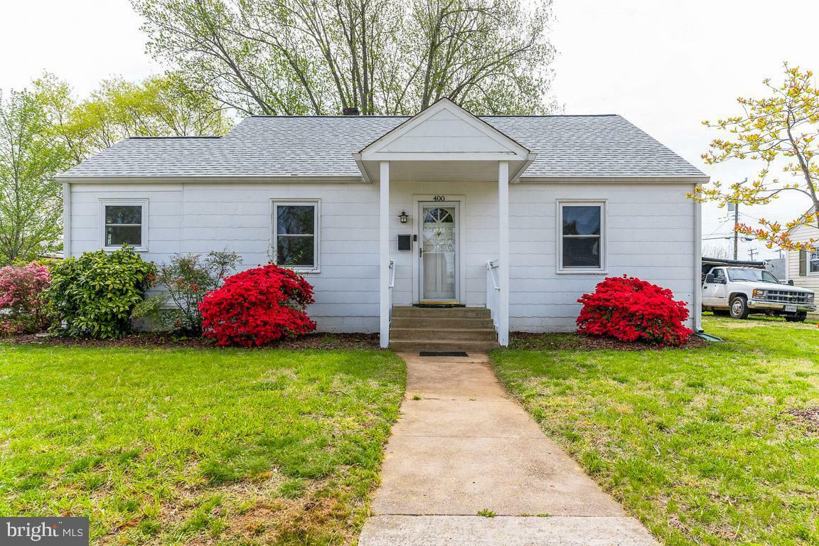 Property Photo:  400 Woodford Street  VA 22401 