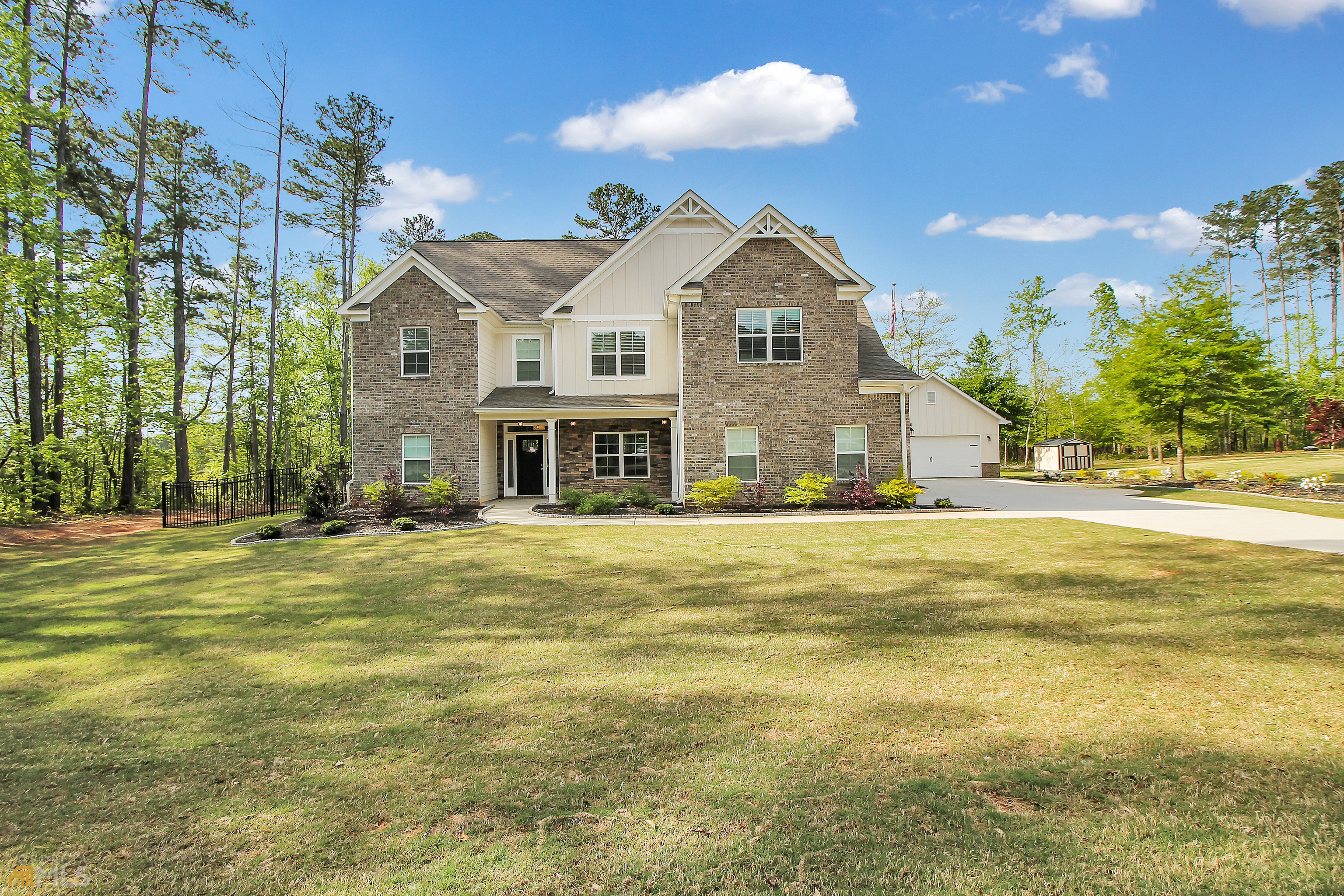 Property Photo:  186 Rodgers Road  GA 30252 