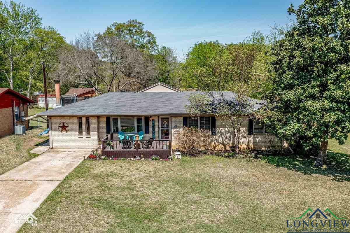 Property Photo:  309 E Carolanne Blvd  TX 75672 