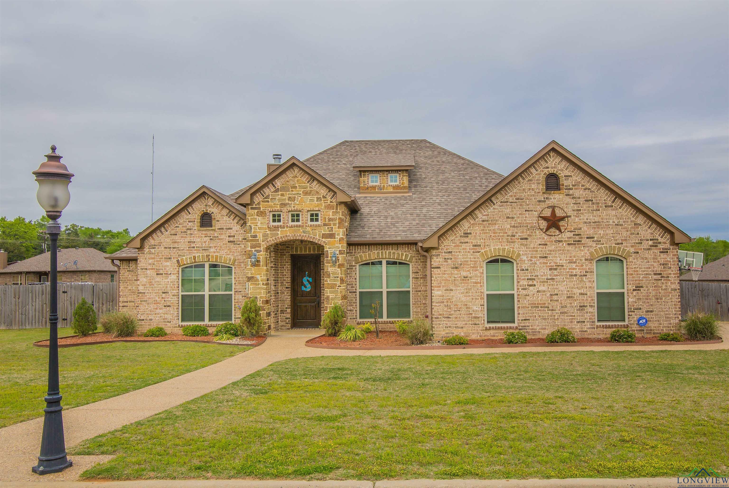 Property Photo:  125 Highland Blvd.  TX 75650 