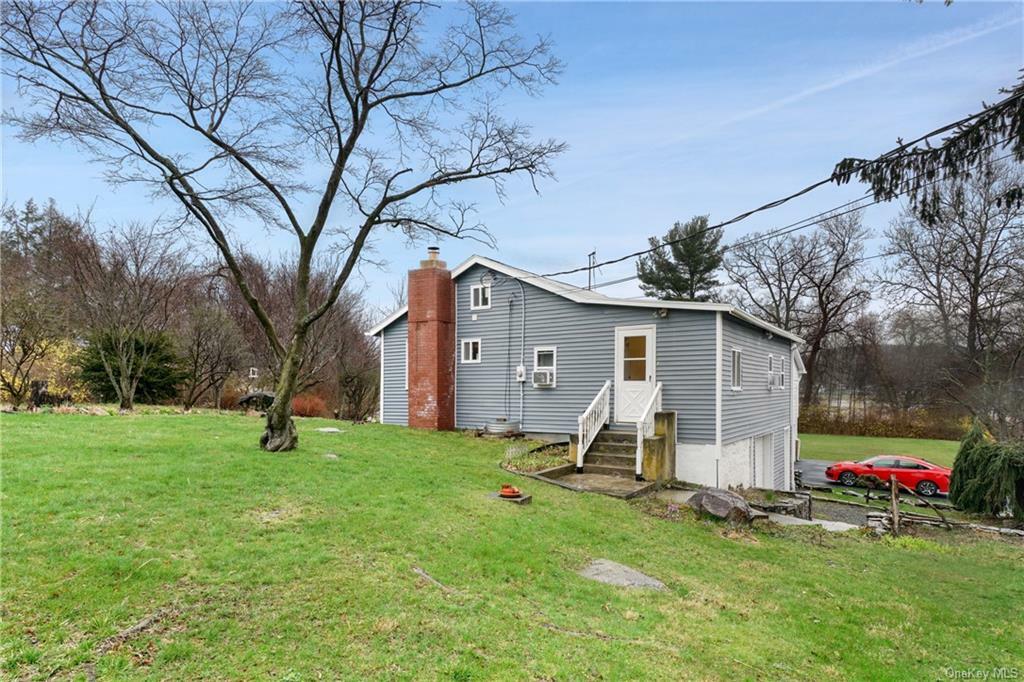 Property Photo:  58 Lincoln Drive  NY 10512 