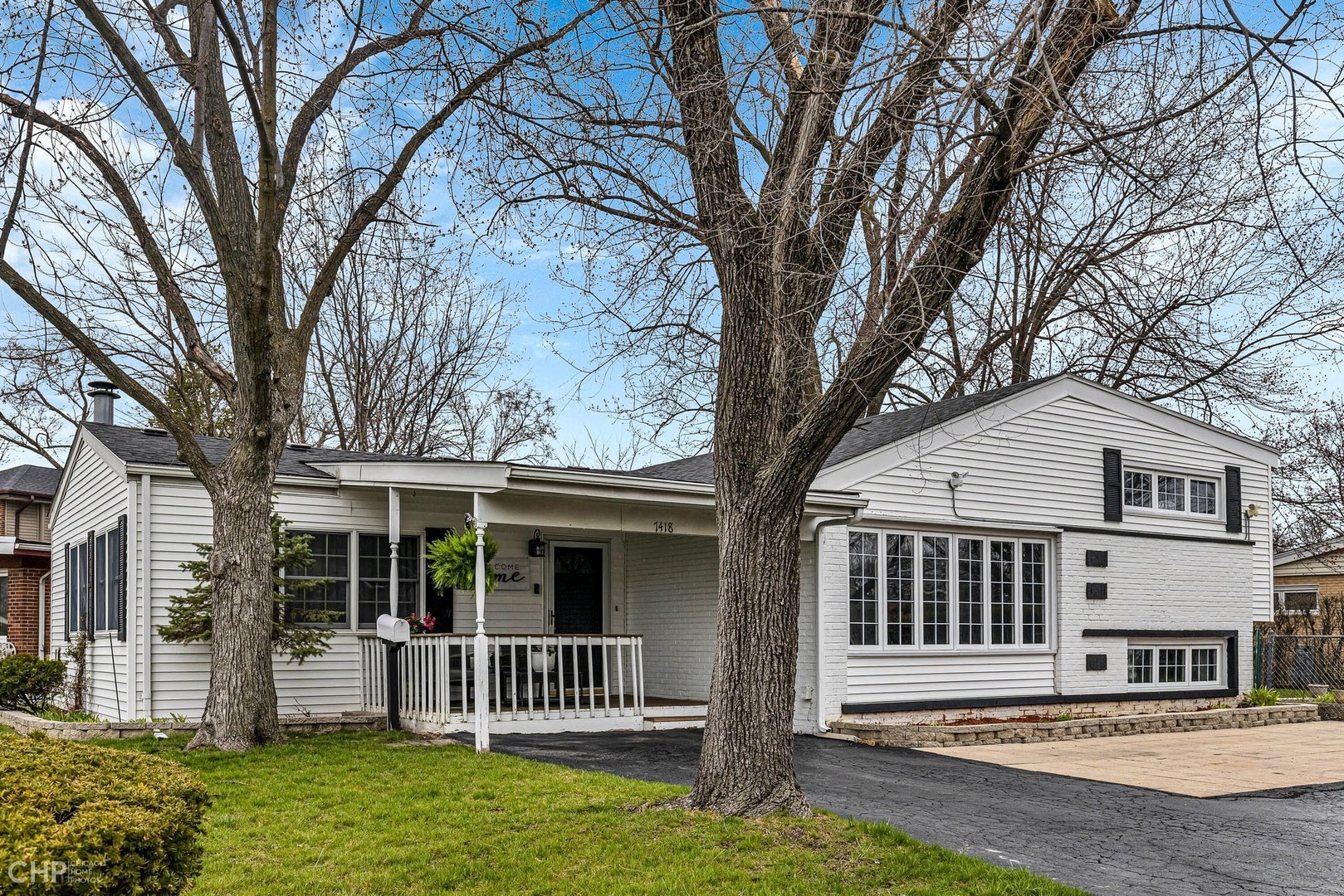 Property Photo: 7418 Foster Street IL 60053