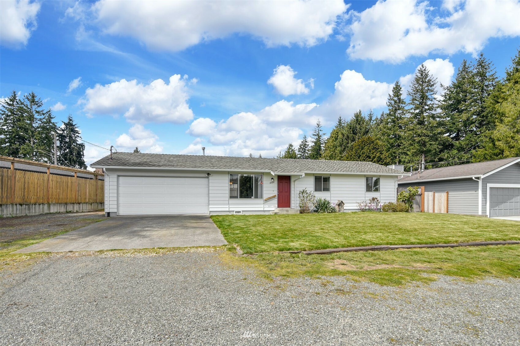 Property Photo:  10810 38th Drive SE  WA 98208 