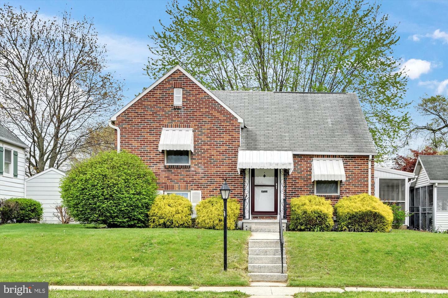 Property Photo:  775 Carl Street  PA 17404 