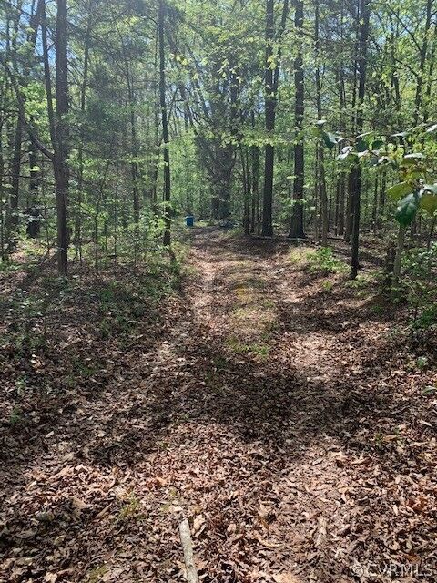 Property Photo:  1725 Huguenot Trail  VA 23139 