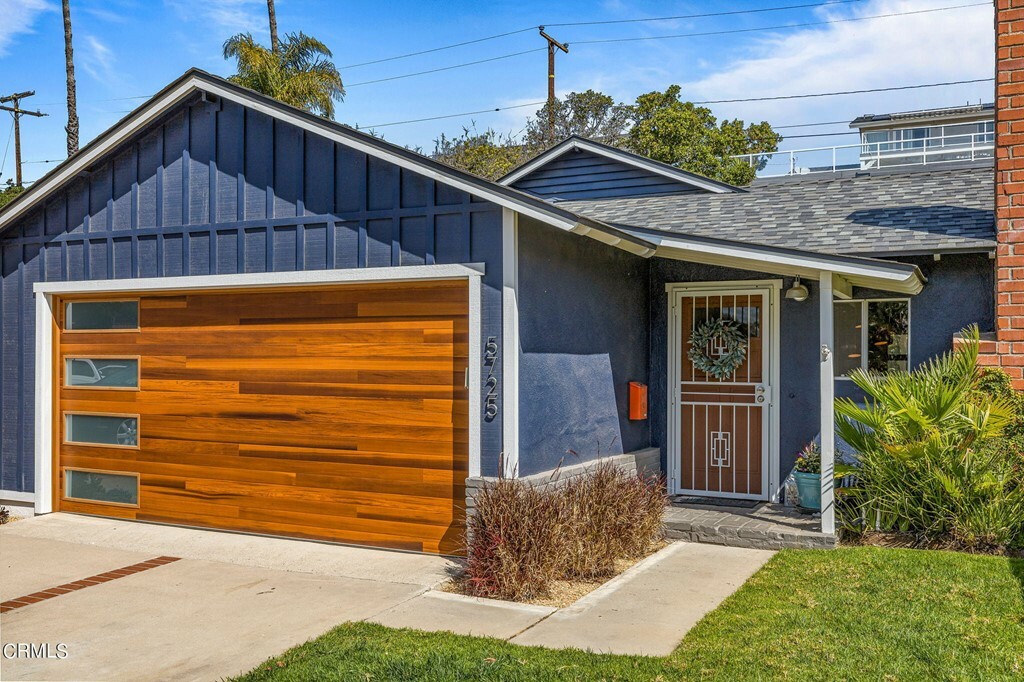 Property Photo:  5725 Bays Street  CA 93003 