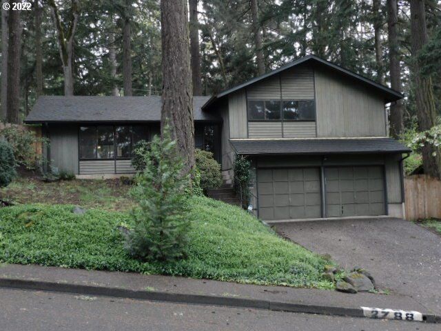 Property Photo: 2788 Fillmore St OR 97405