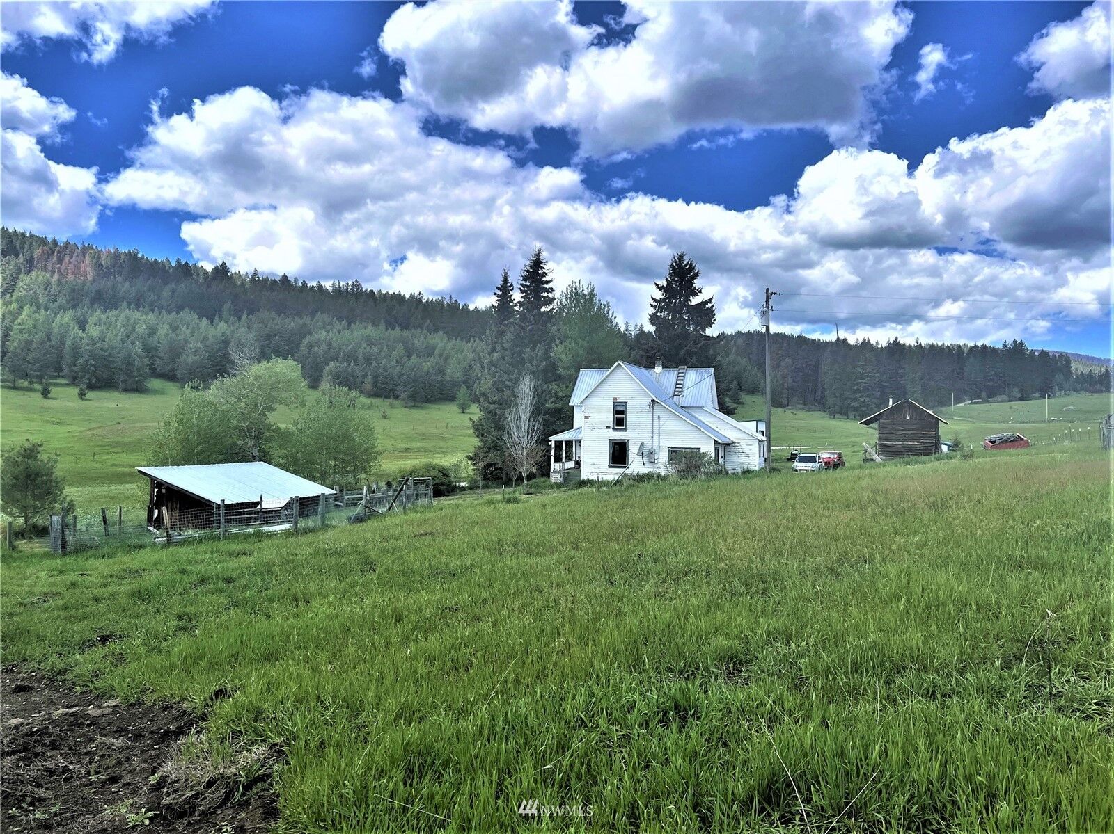 Property Photo:  106 Bunch Road  WA 98859 