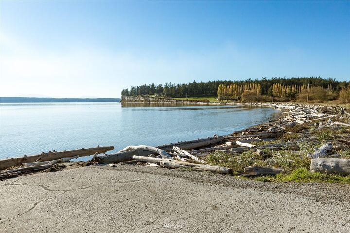 Property Photo: 1183 Wildwood Drive WA 98277