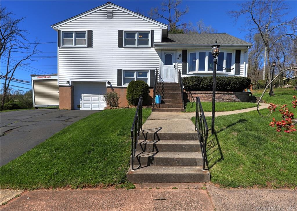 Property Photo:  33 Newton Street  CT 06512 