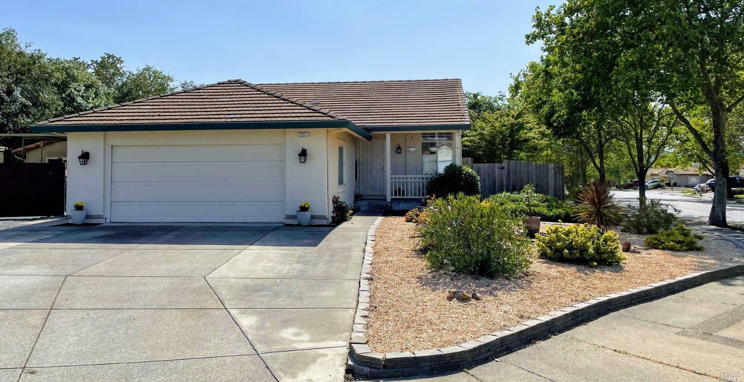 Property Photo:  1211 El Cobar Court  CA 95492 