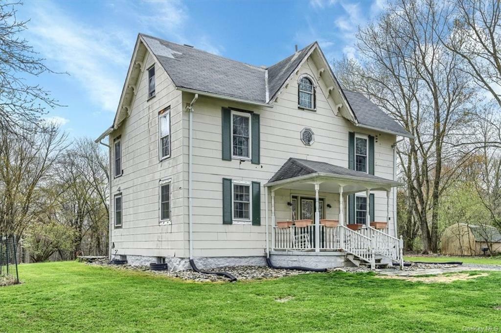 Property Photo: 82 Mountainview Avenue NY 12550