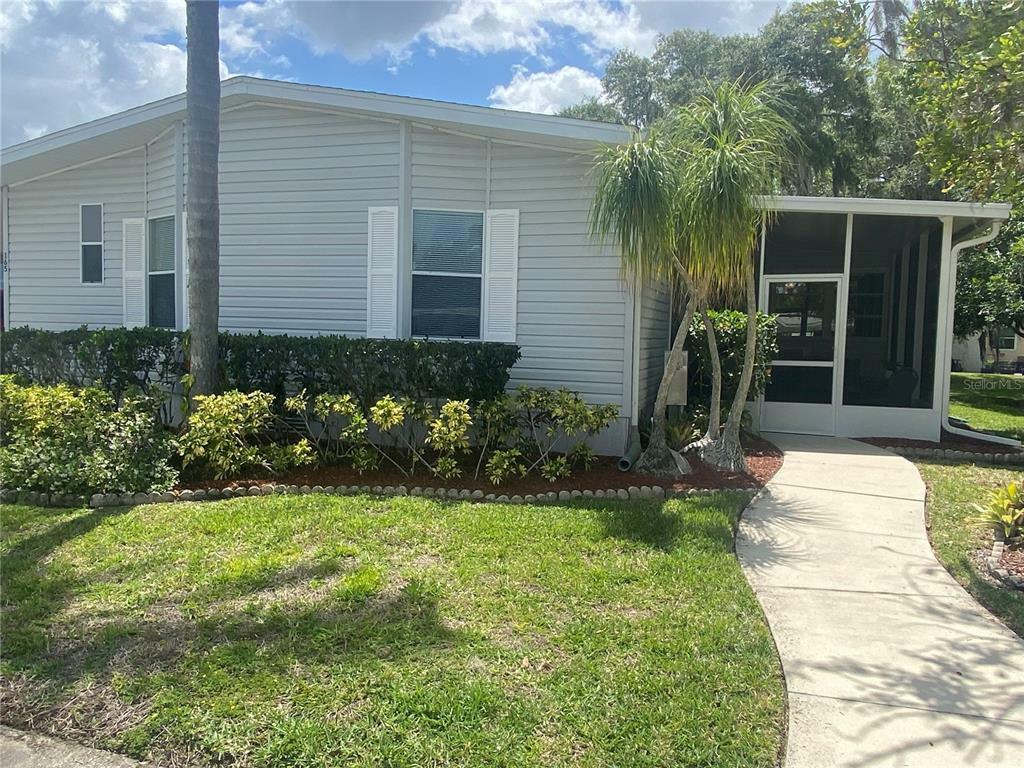 Property Photo:  165 Nightingale Circle  FL 34222 