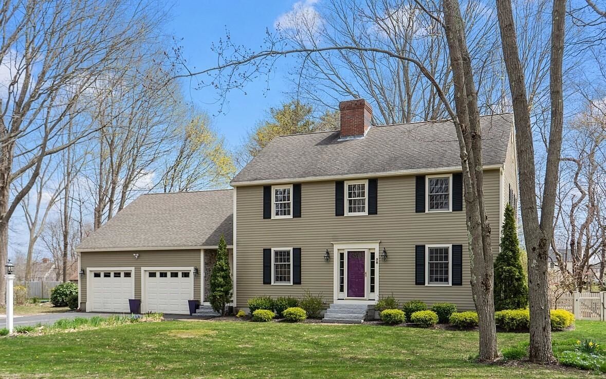 Property Photo:  58 Edgewood Drive  NH 03842 