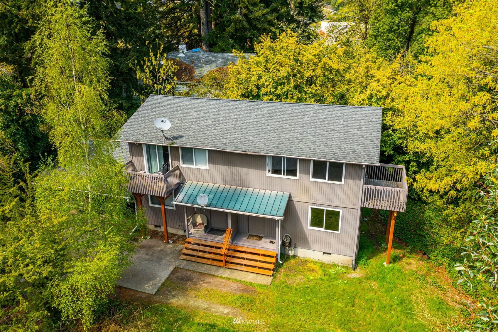 Property Photo: 633 Adele Avenue WA 98312