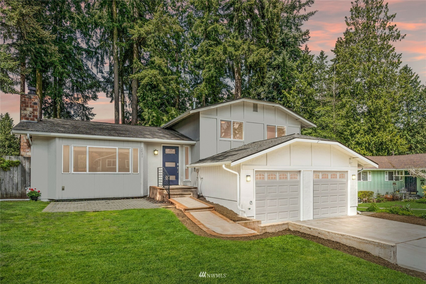 Property Photo:  2031 Timber Trail  WA 98012 