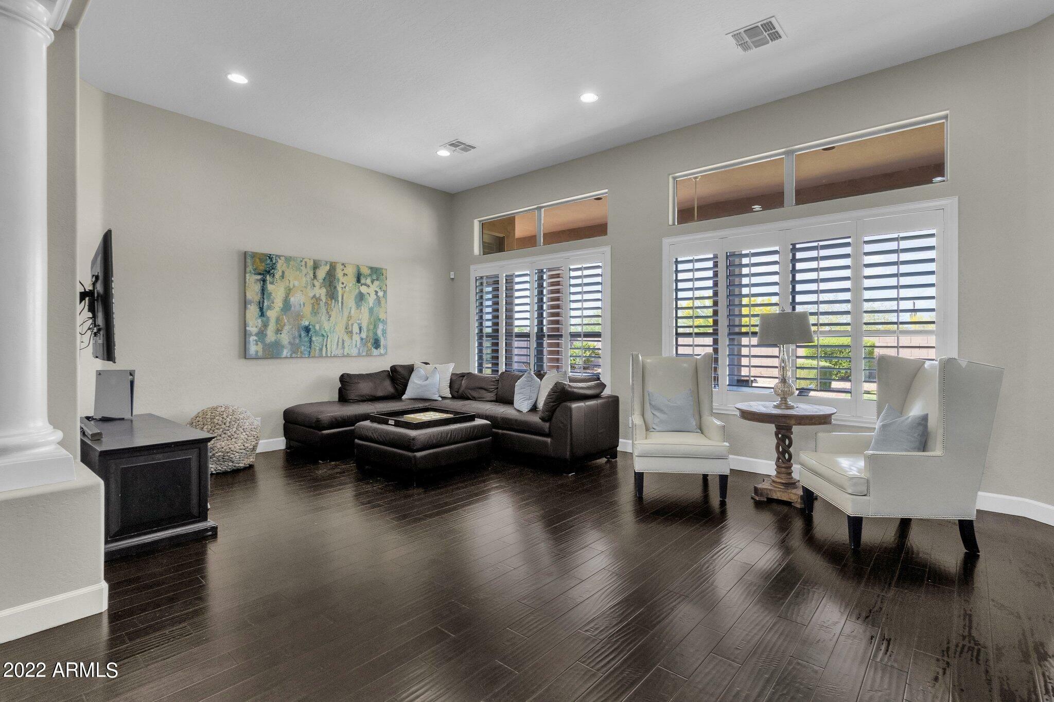 Property Photo: 4816 E Hashknife Road AZ 85054