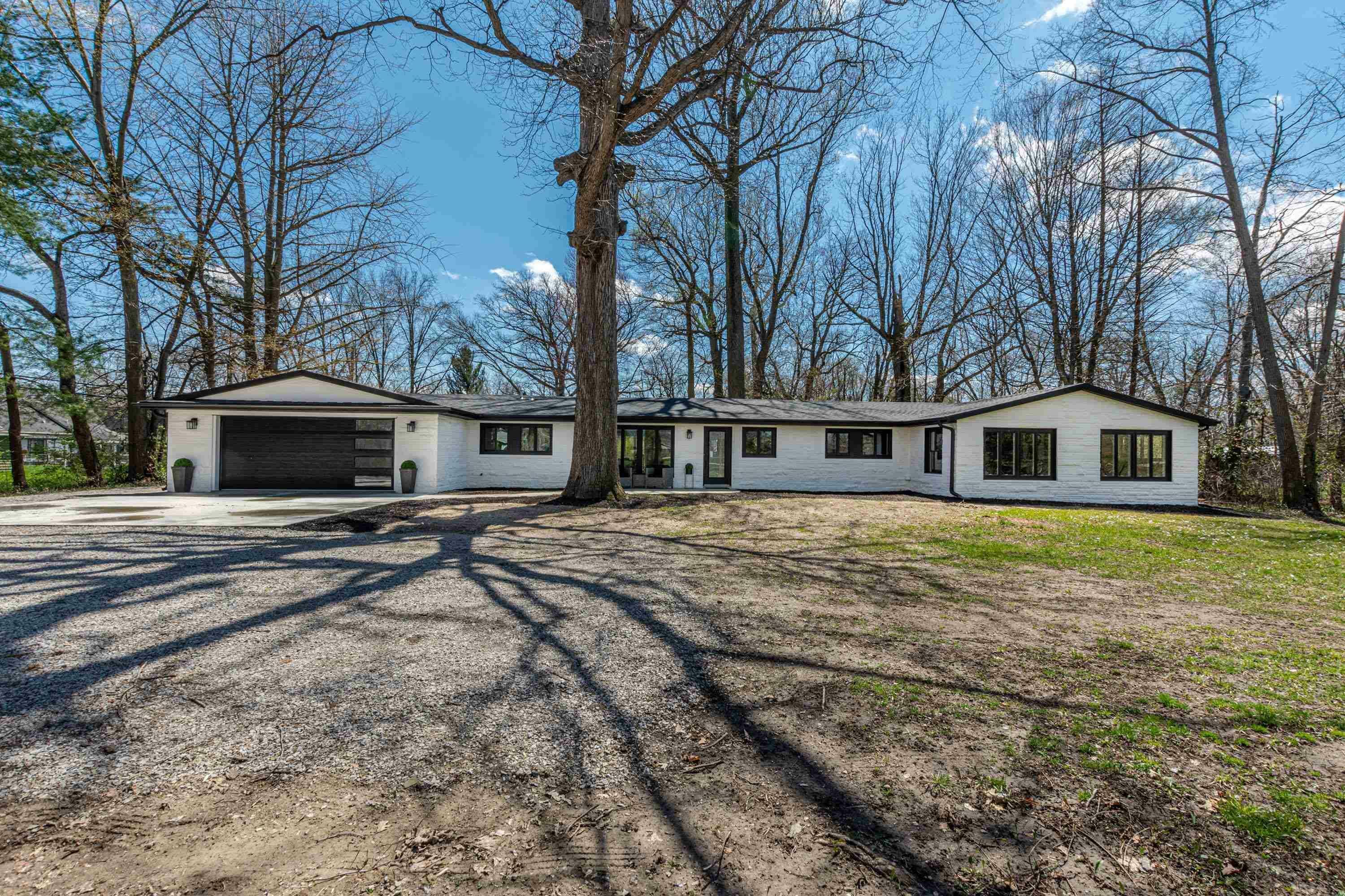 Property Photo: 8416 Stellhorn Road IN 46835