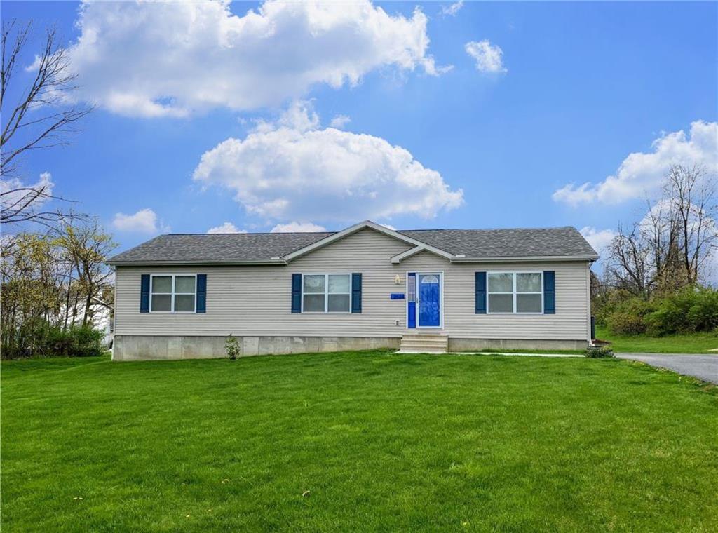 Property Photo:  2624 Limpar Lane  PA 18055 