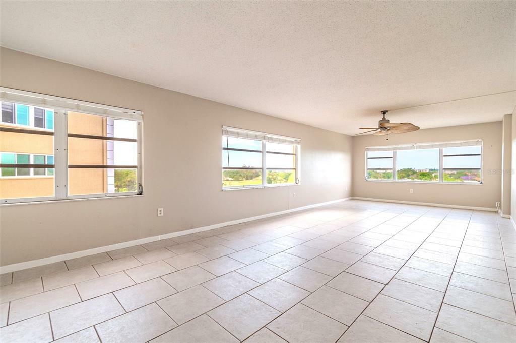 Property Photo: 8950 Park Blvd 606 FL 33777