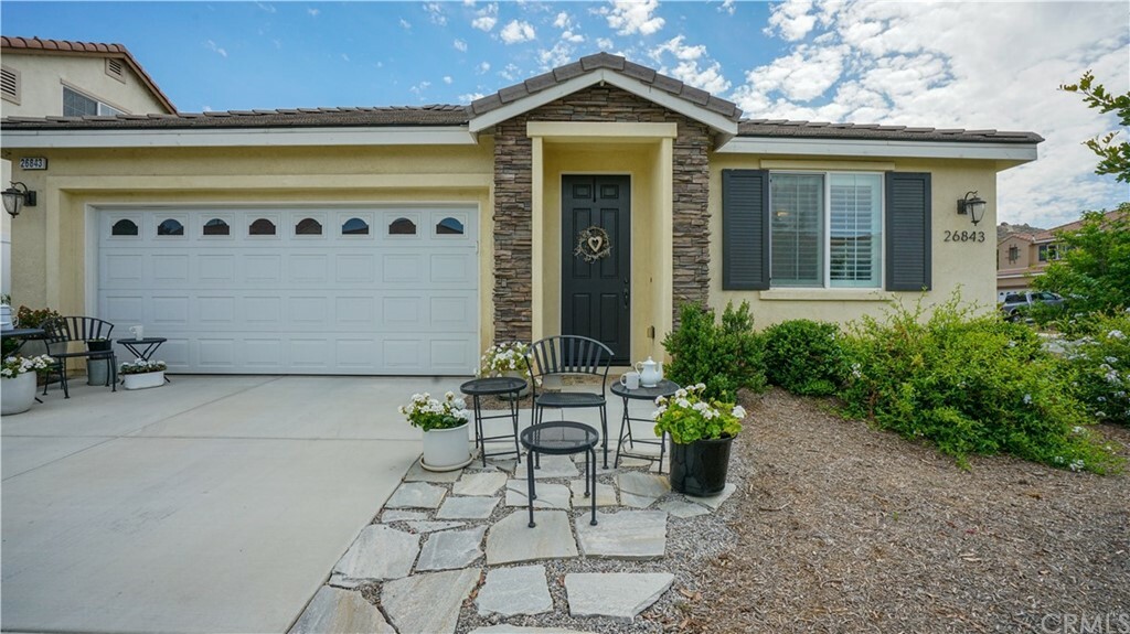 Property Photo:  26843 Sugarite Canyon Drive  CA 92555 