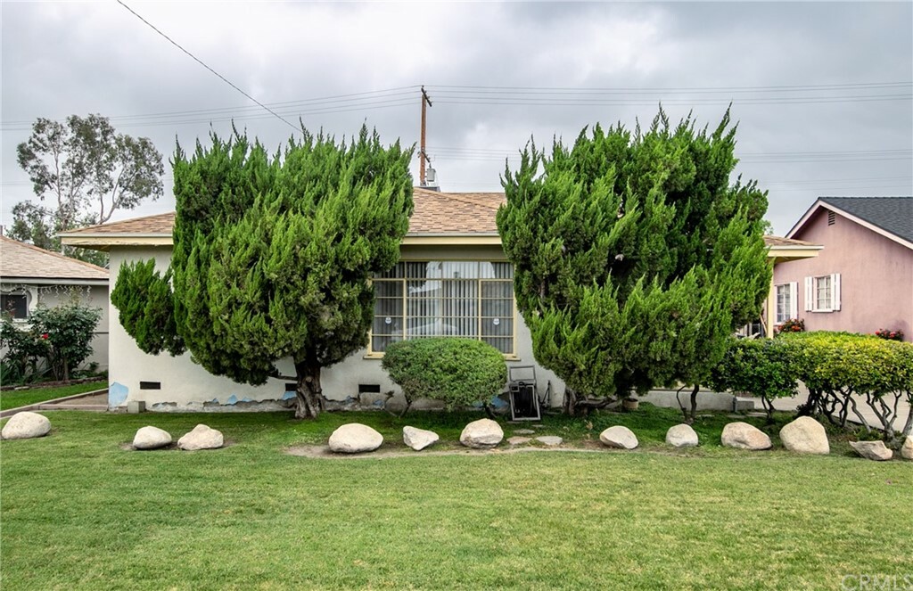 Property Photo:  1248 Oakhurst Drive  CA 92404 