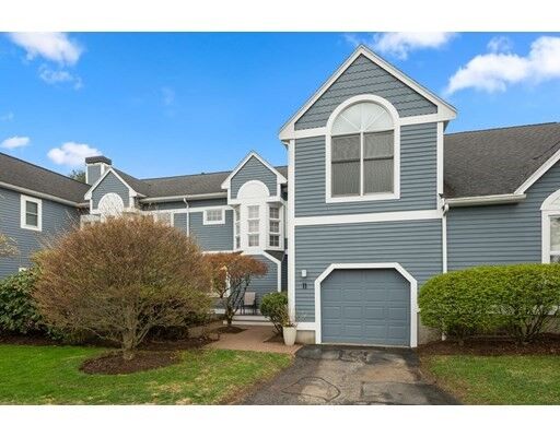 Property Photo:  15 Kings Way 11  MA 02451 